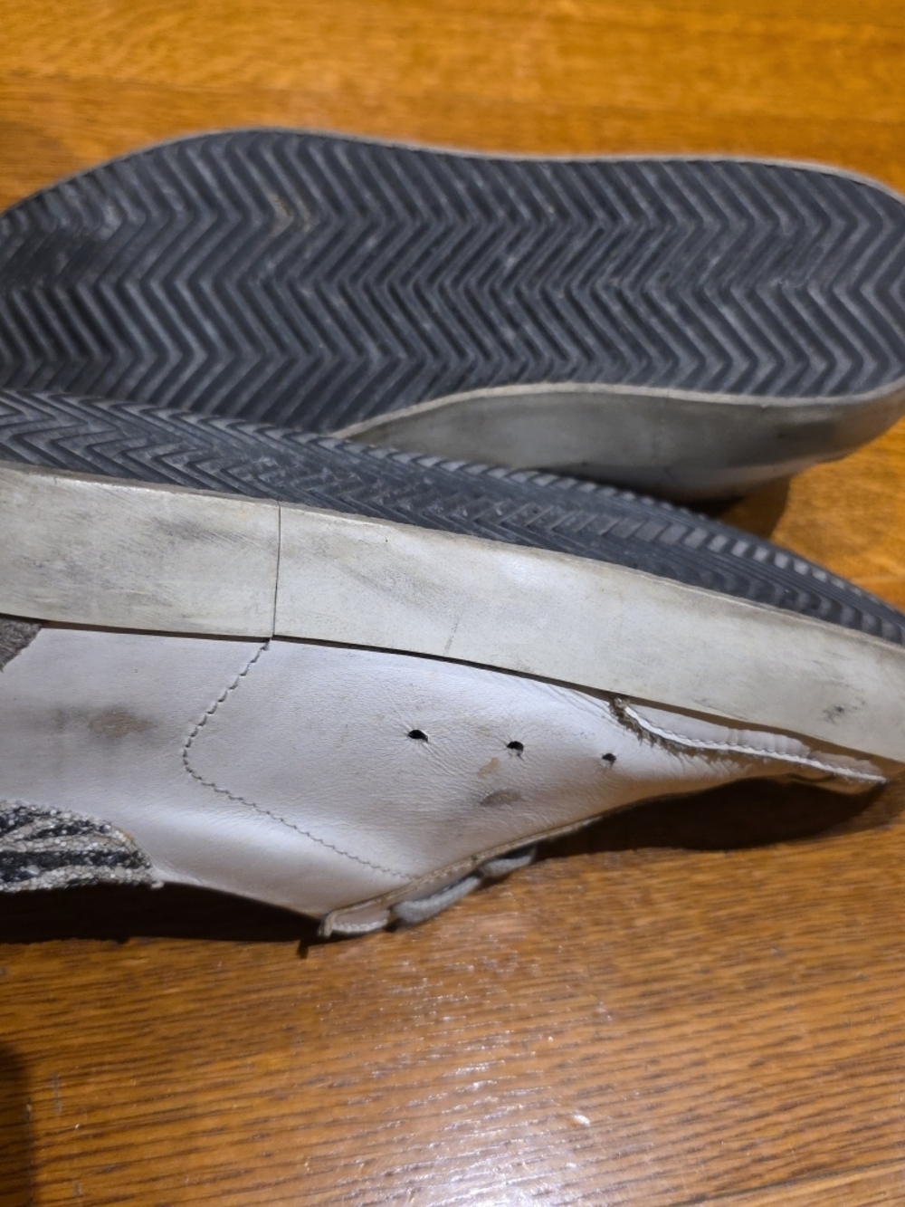 Golden Goose White Superstar Low-Top Sneakers - Picture 9 of 9